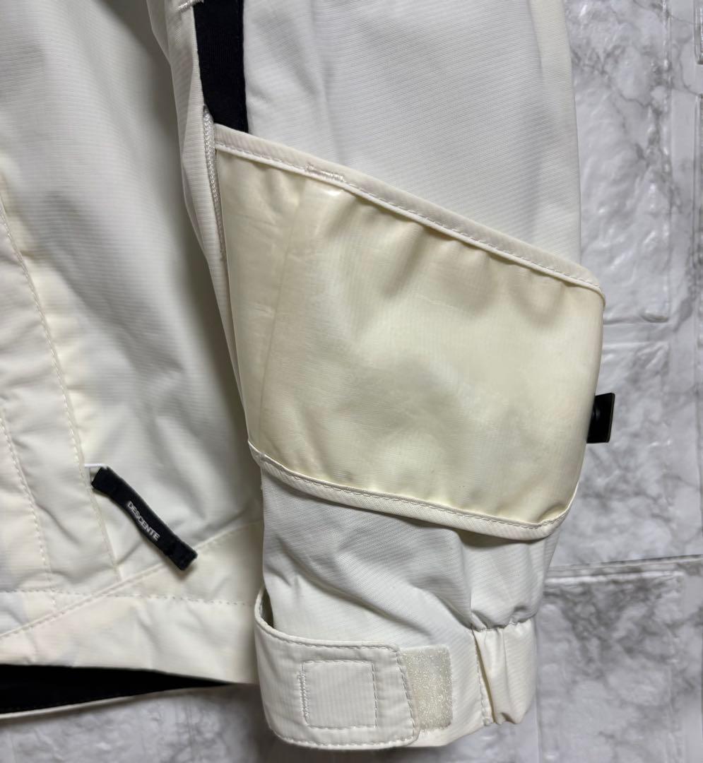 デサントDESCENTEスキーウェア　スノボウェア　メンズ　M