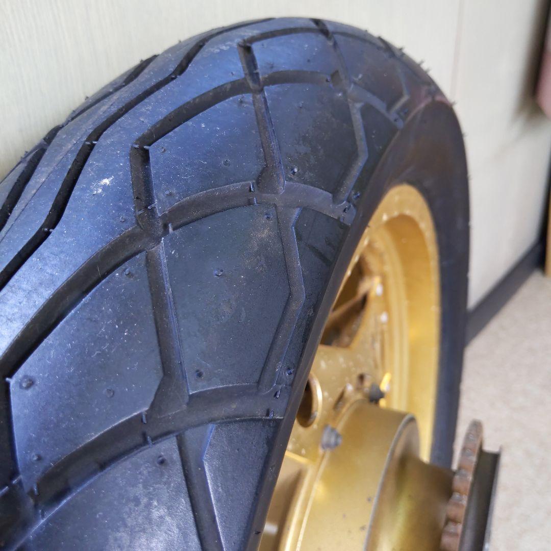 HONDA CB1100R 純正ＲホイールＭＴ３．００×１８☆ロータースプロケ付