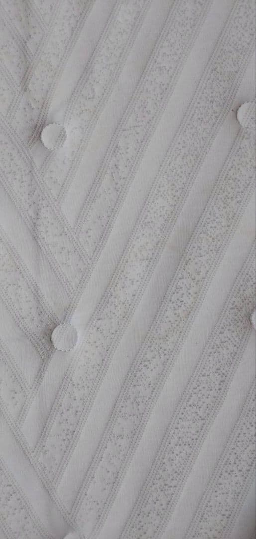 【P】ニトリのクイーンサイズのNsleepハードベッドマットレス・フレーム