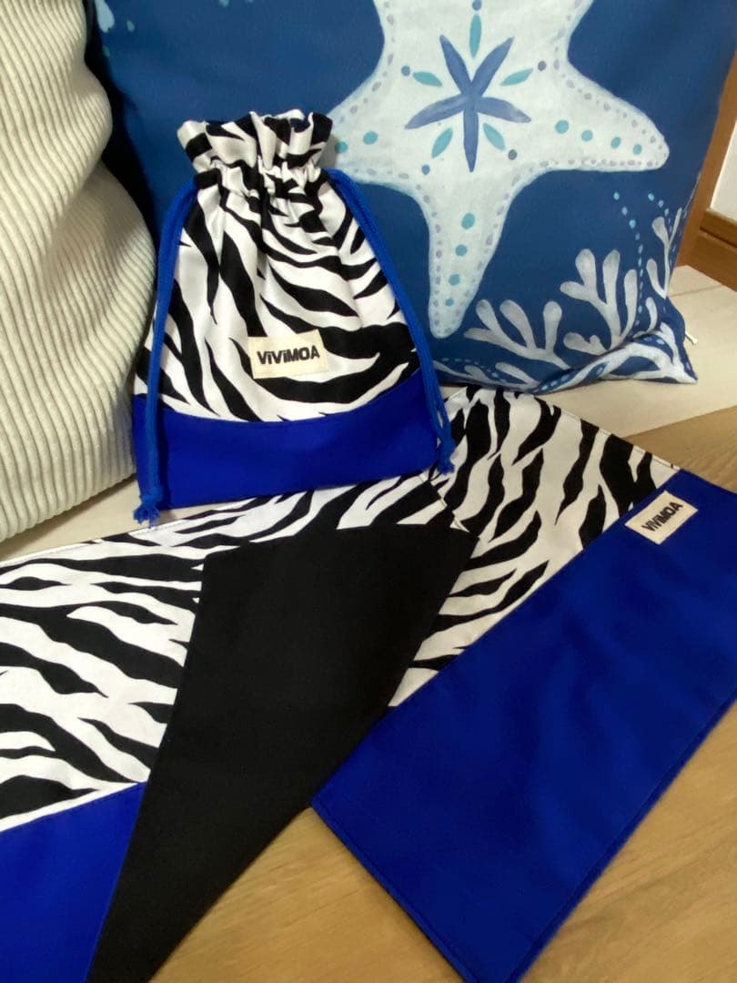 すぴちゃん様　入園入学グッズ　オーダー　ゼブラ×ブルー　バッグ　巾着袋