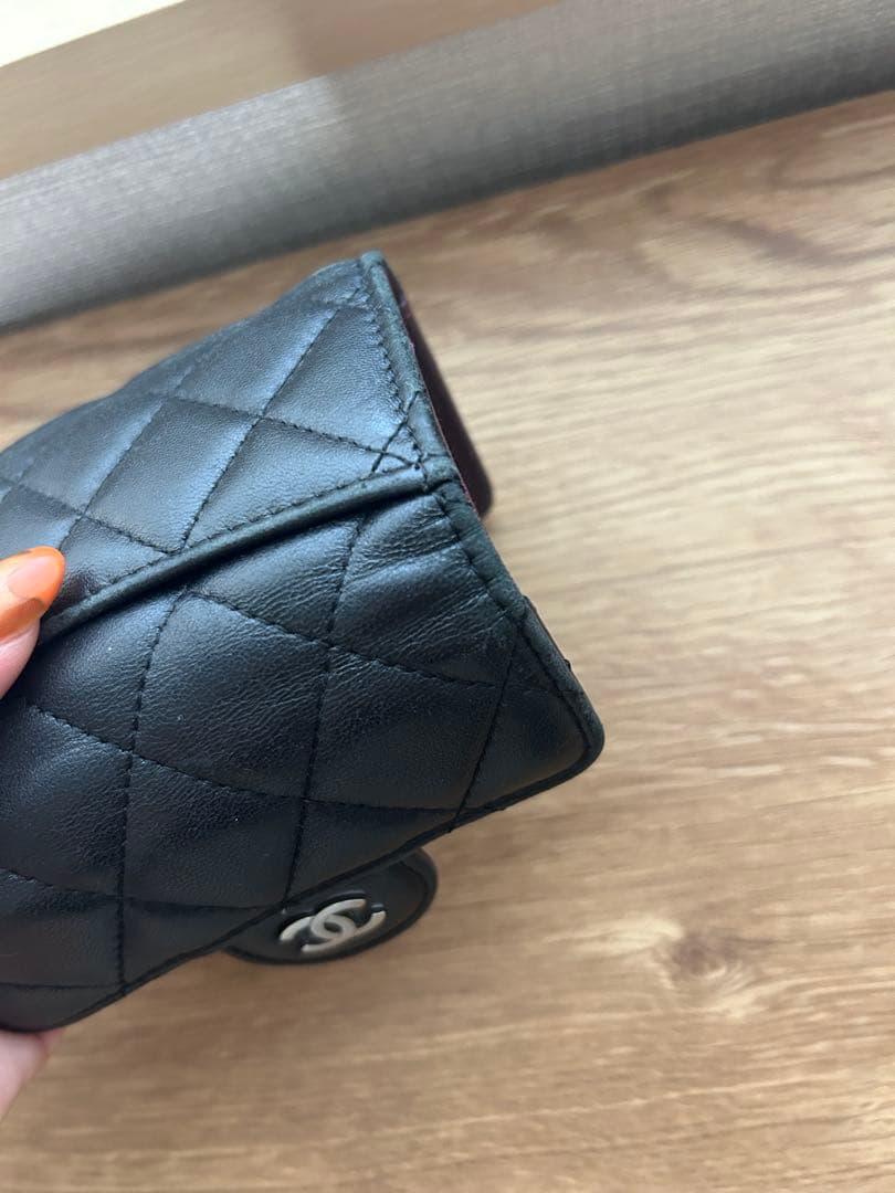 シャネル　マトラッセ6連外ポケット有り　キーケース