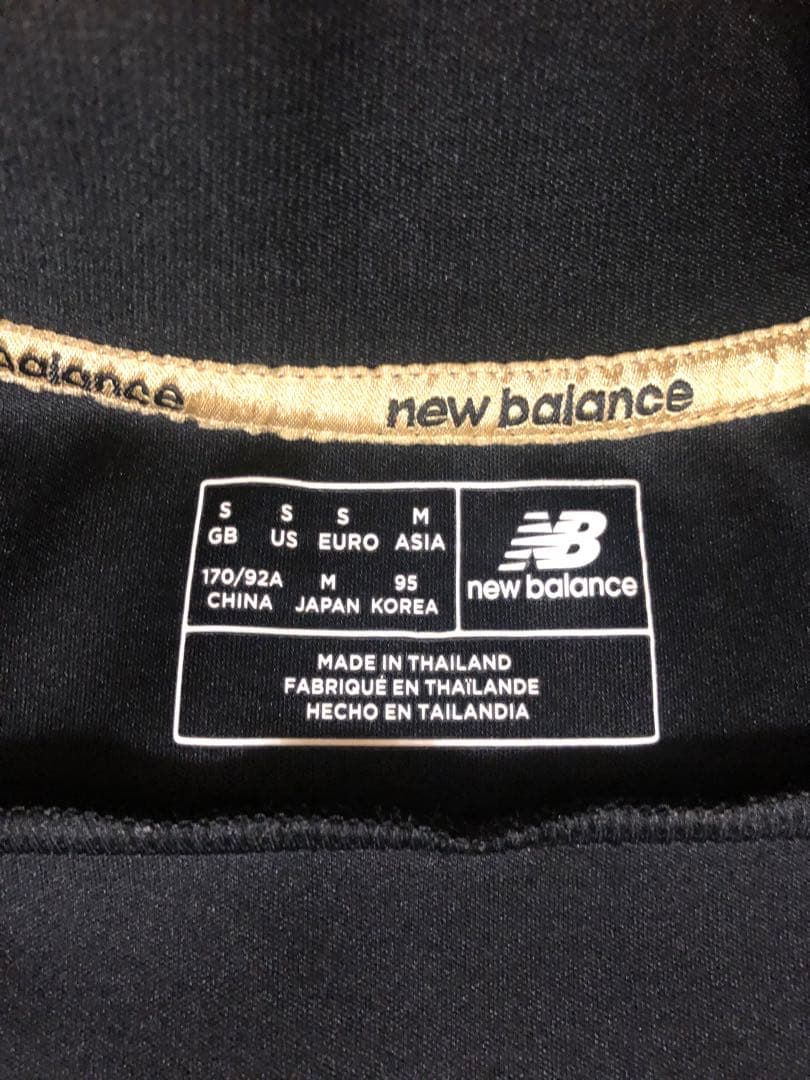 リバプール Liverpool FC ジャケット サイズM 【お値下げ中‼️】