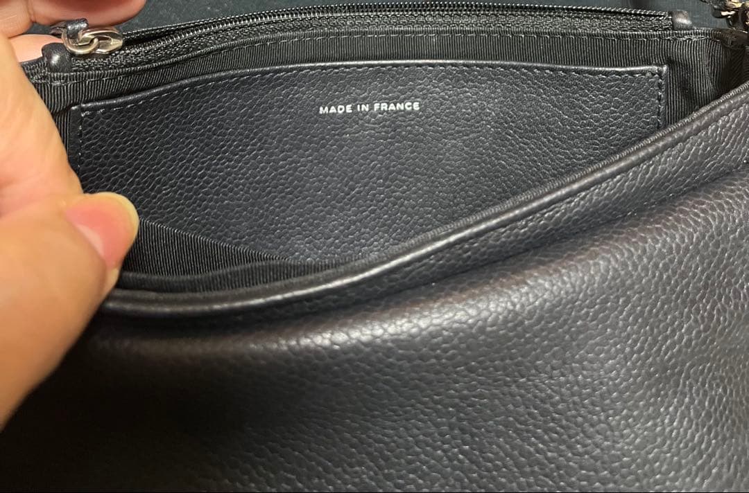 美品　シャネル ハーフムーンショルダーバッグ　チェーンウォレット キャビアスキン