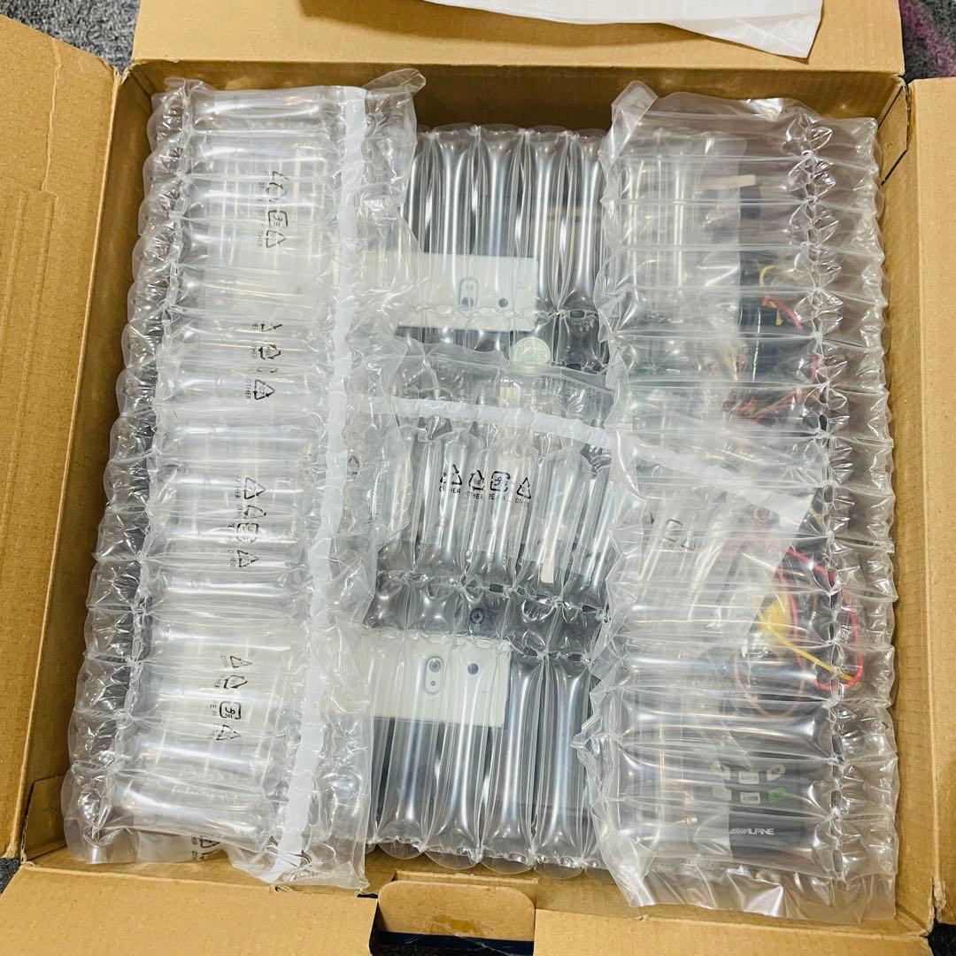 カーナビ Alpine car Display RSH10XS-L-B