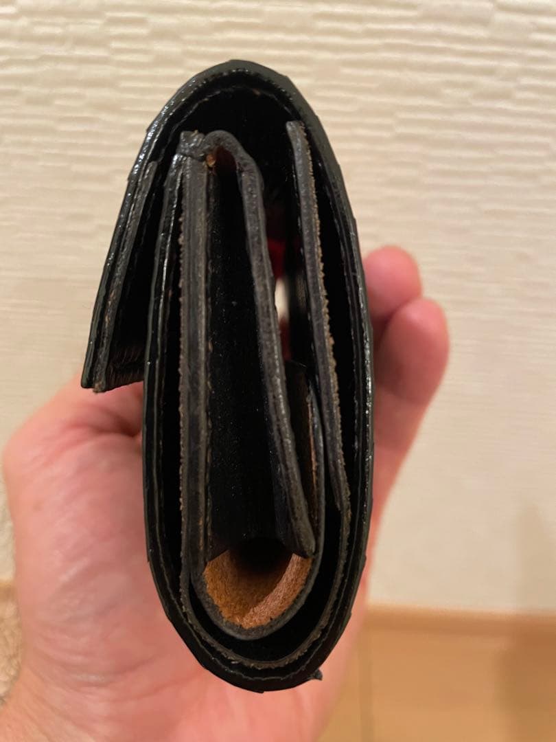 ヘビ革　アマコンダ　三つ折り財布　コンパクト財布