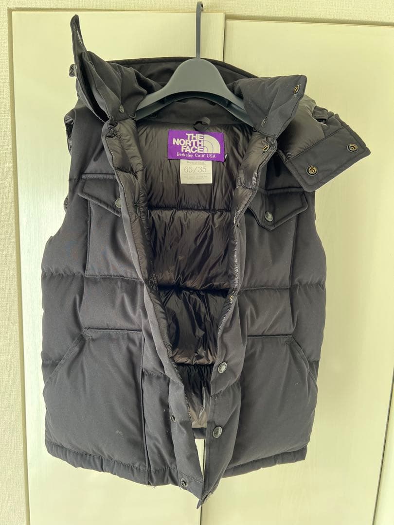 THE NORTH FACE 黒 ダウンベスト Mサイズ　紫タグ