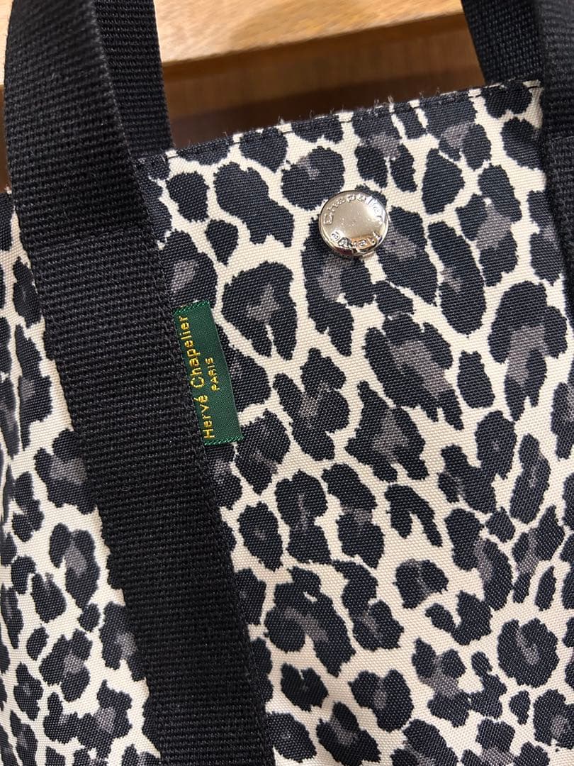 美品◼️エルベシャプリエ パンサーブラン×ノワール　1707F