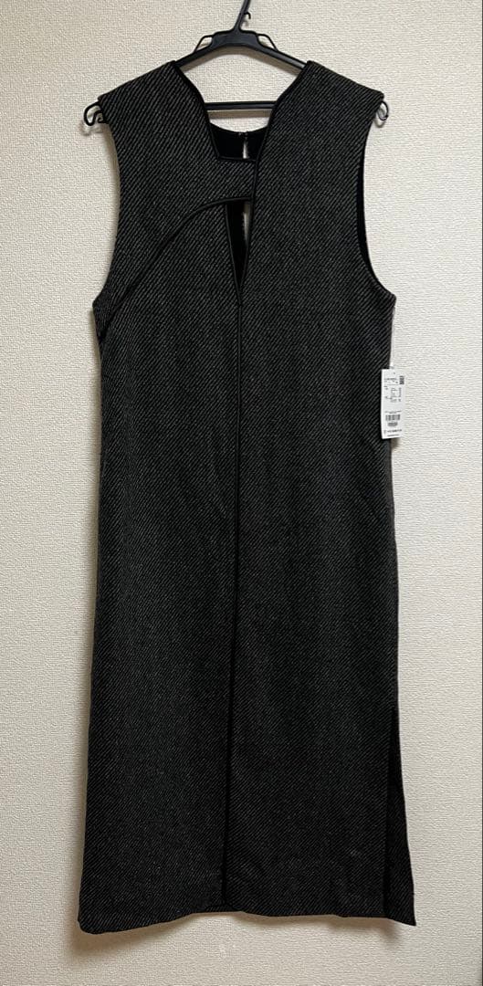 時間限定値下げ新品タグ付　アダムエロペ 前後2WAYツイードジャンパースカート