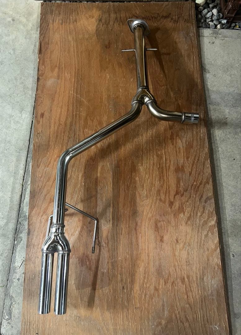 スリーキャッツ製　リアピースマフラー