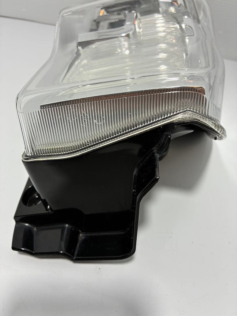 ダイハツ 純正 タント LA600S 左テールランプ 81560-B2582