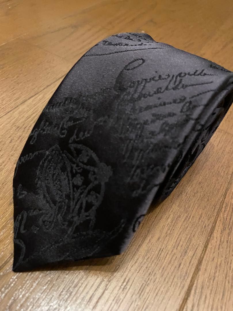 BERLUTI ベルルッティ　カリグラフィ　ネクタイ　ブラック　シルク