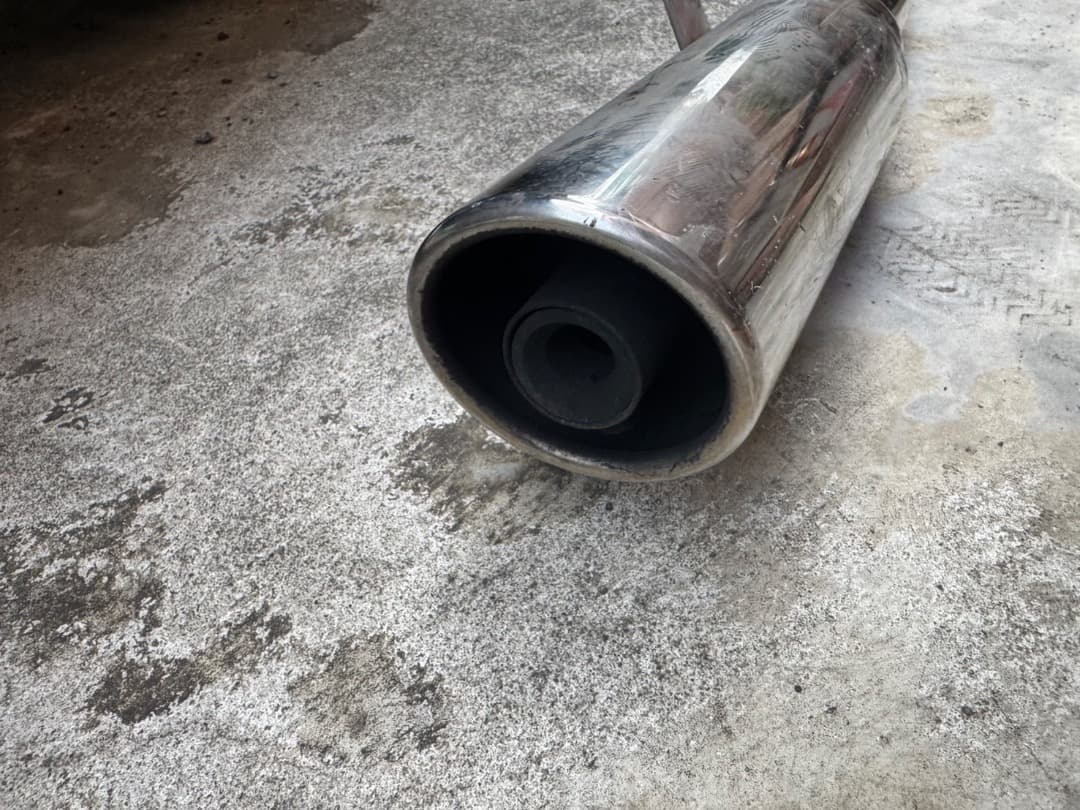 address V50 マフラー