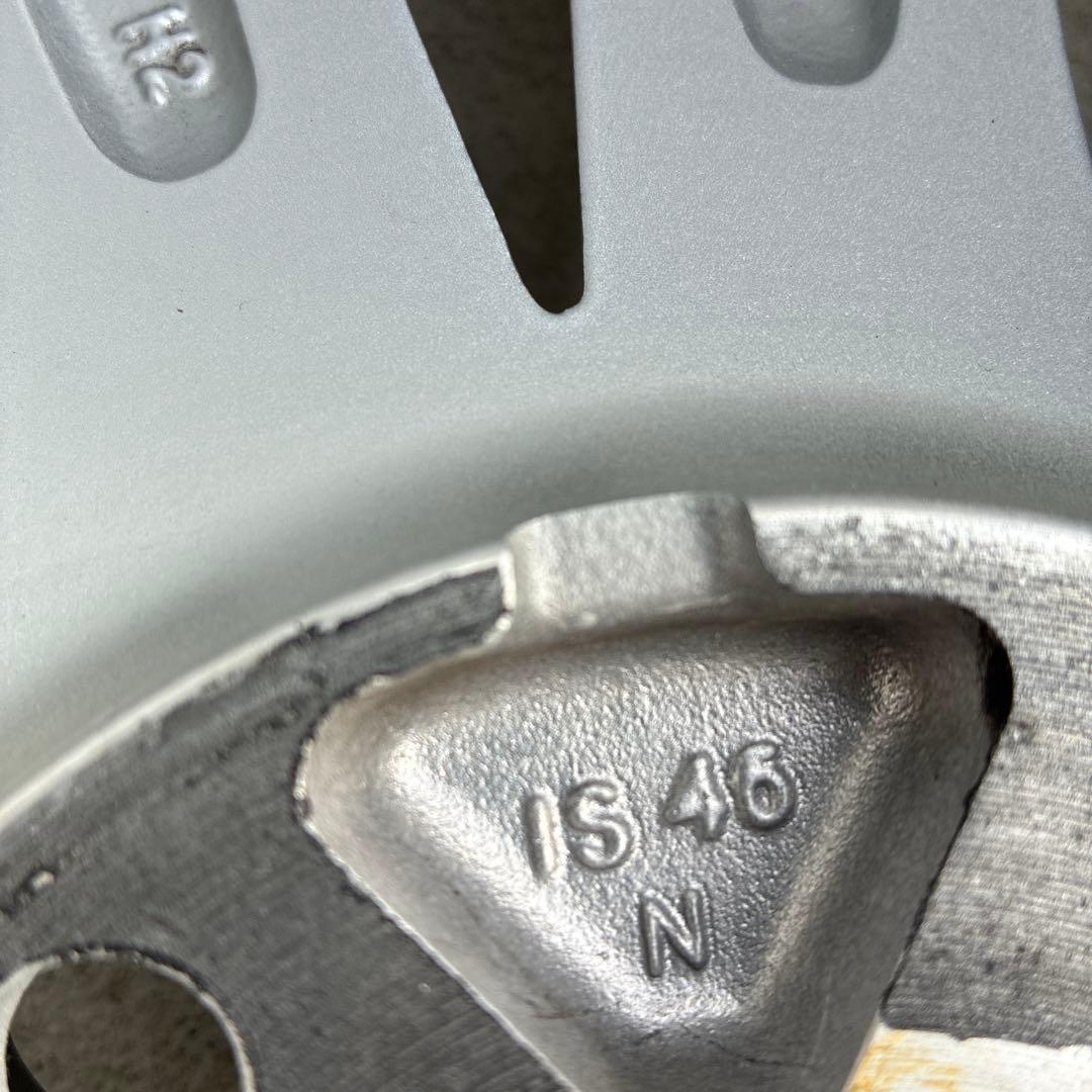 VW スタッドレスタイヤ 215/60R16. 1本