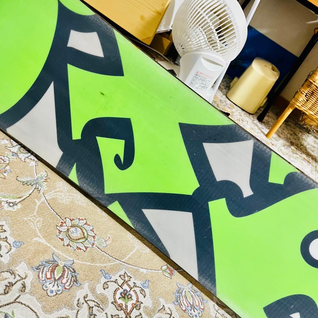 美品 YONEX×FLOW フロウ ビンディング付スノーボードセット ヨネックス