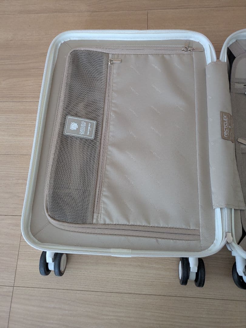 【enyaちゃん】サムソナイト　ミンター　スピナー55 キャリーケース