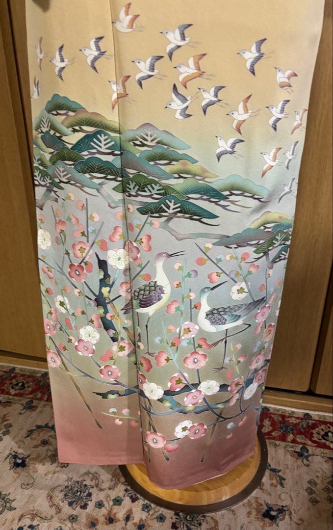 上質な加賀調　手描き友禅　作家物 三つ紋　【丸に橘】花鳥　松梅鳥文様　お手入れ済