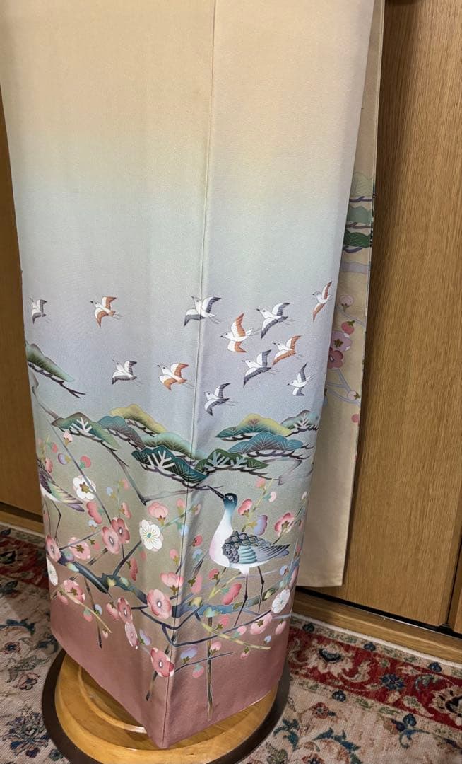 上質な加賀調　手描き友禅　作家物 三つ紋　【丸に橘】花鳥　松梅鳥文様　お手入れ済