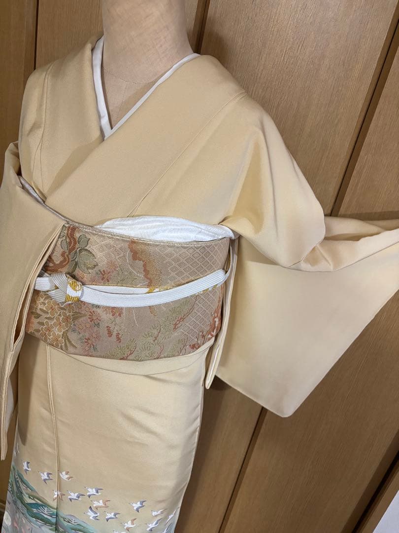 上質な加賀調　手描き友禅　作家物 三つ紋　【丸に橘】花鳥　松梅鳥文様　お手入れ済