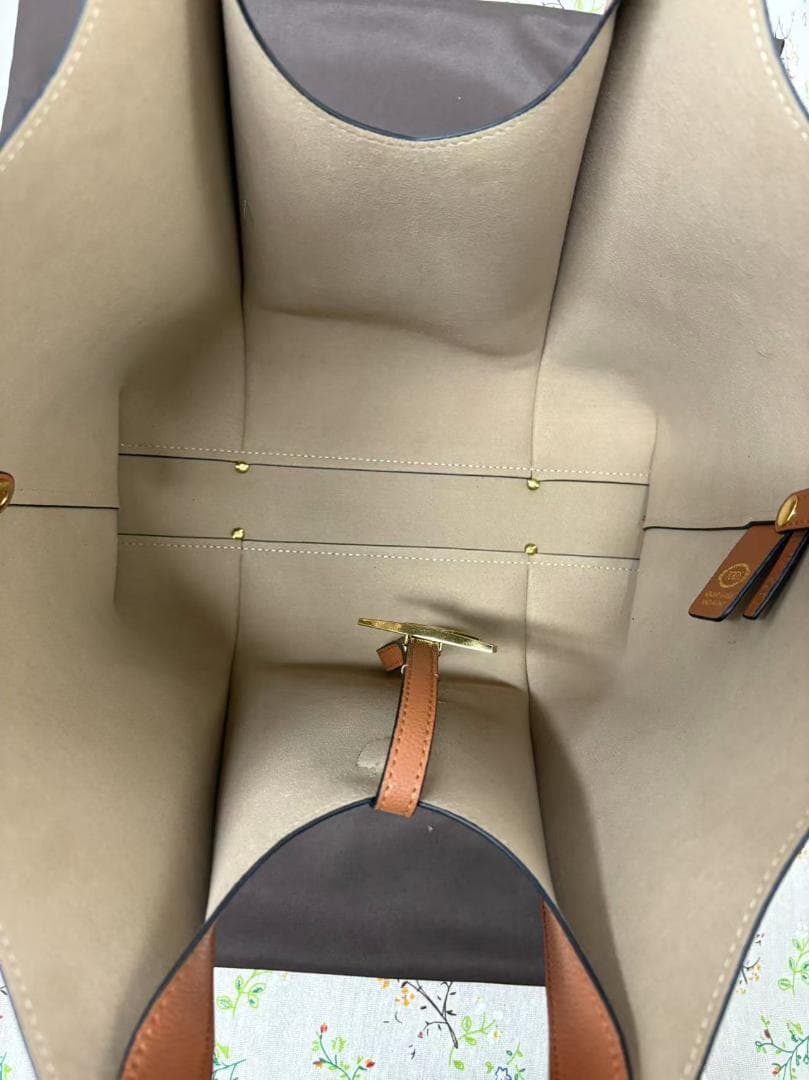 T タイムレス レザー スモール