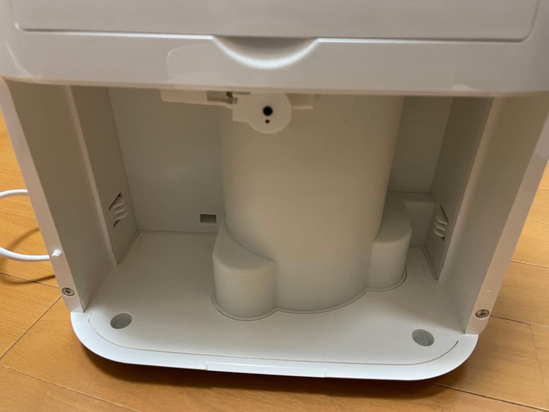 アイリスオーヤマ　衣類乾燥除湿機　IJC-H65 2021年製　美品