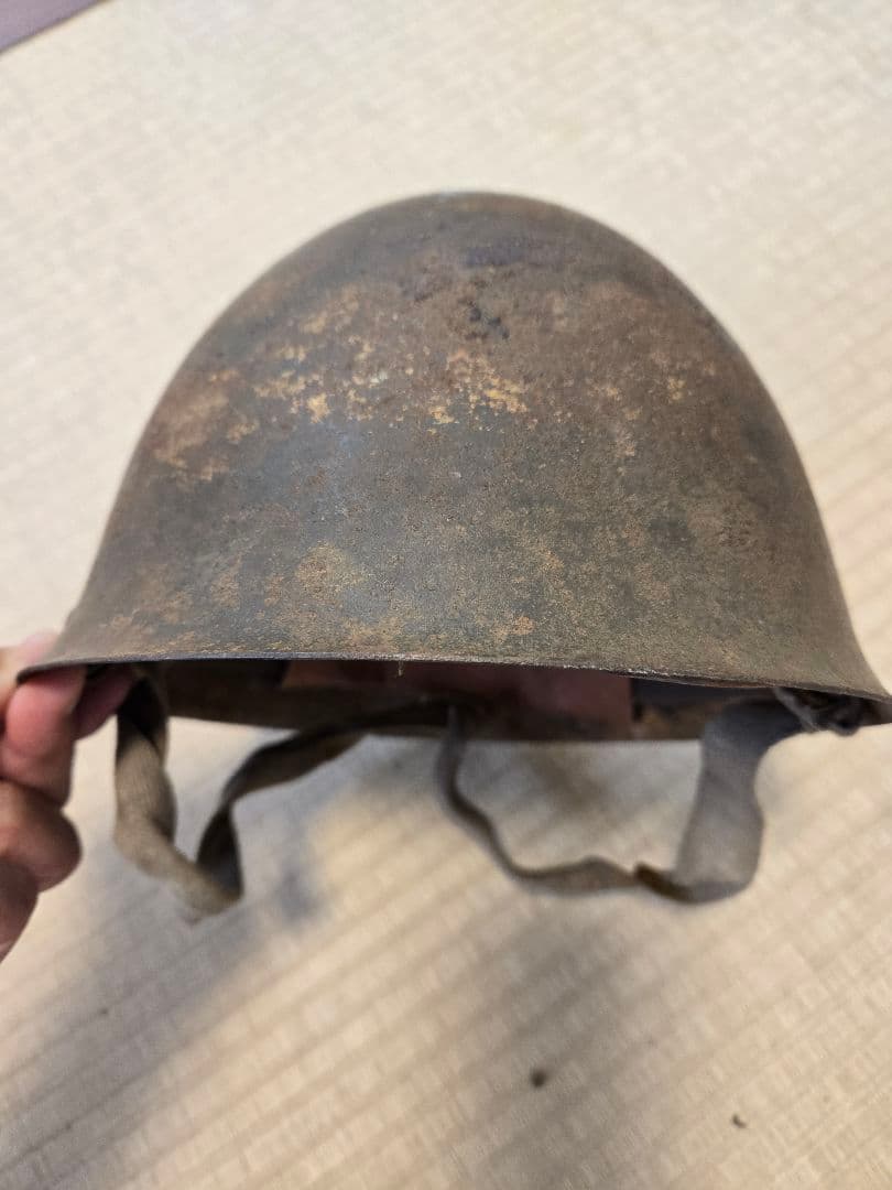 珍品　軍用九○式鉄兜タイプ　民間ヘルメット