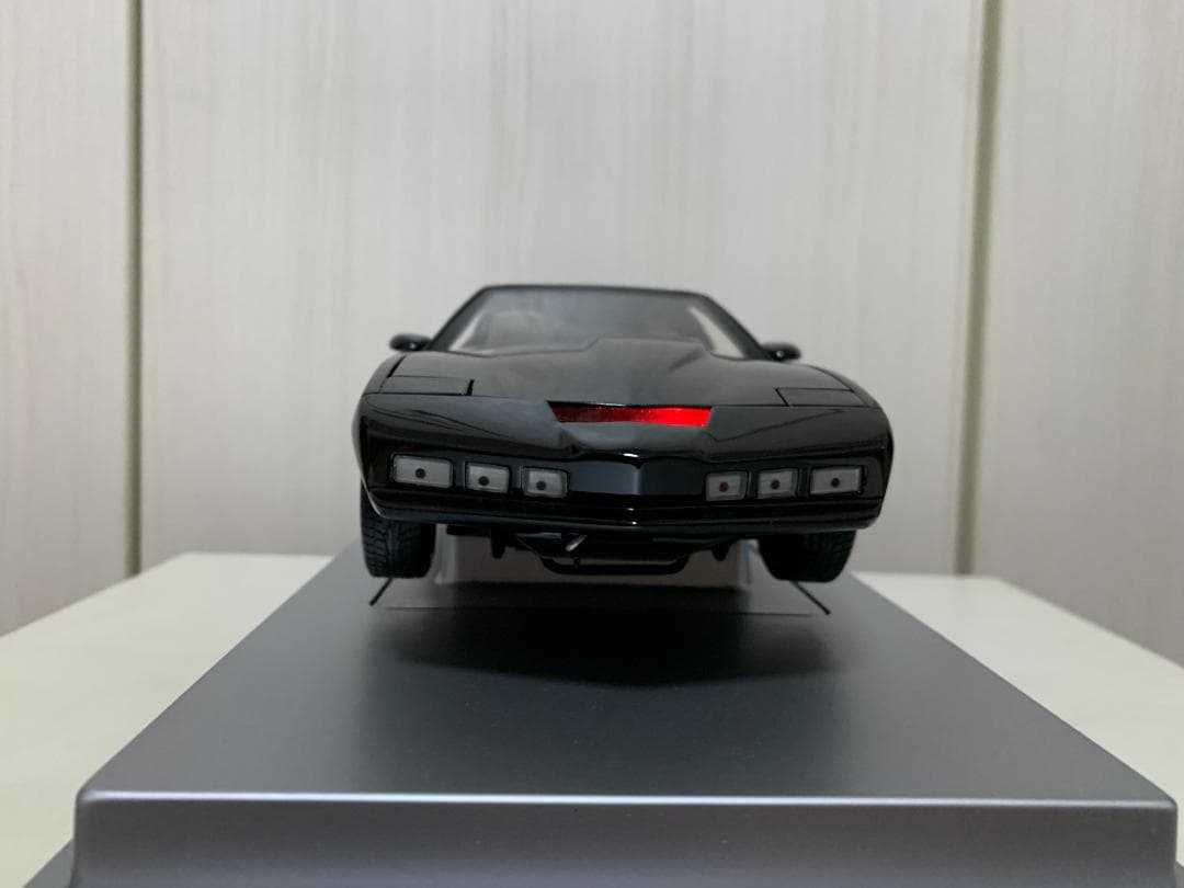 1/18 ナイトライダー K.I.T.T