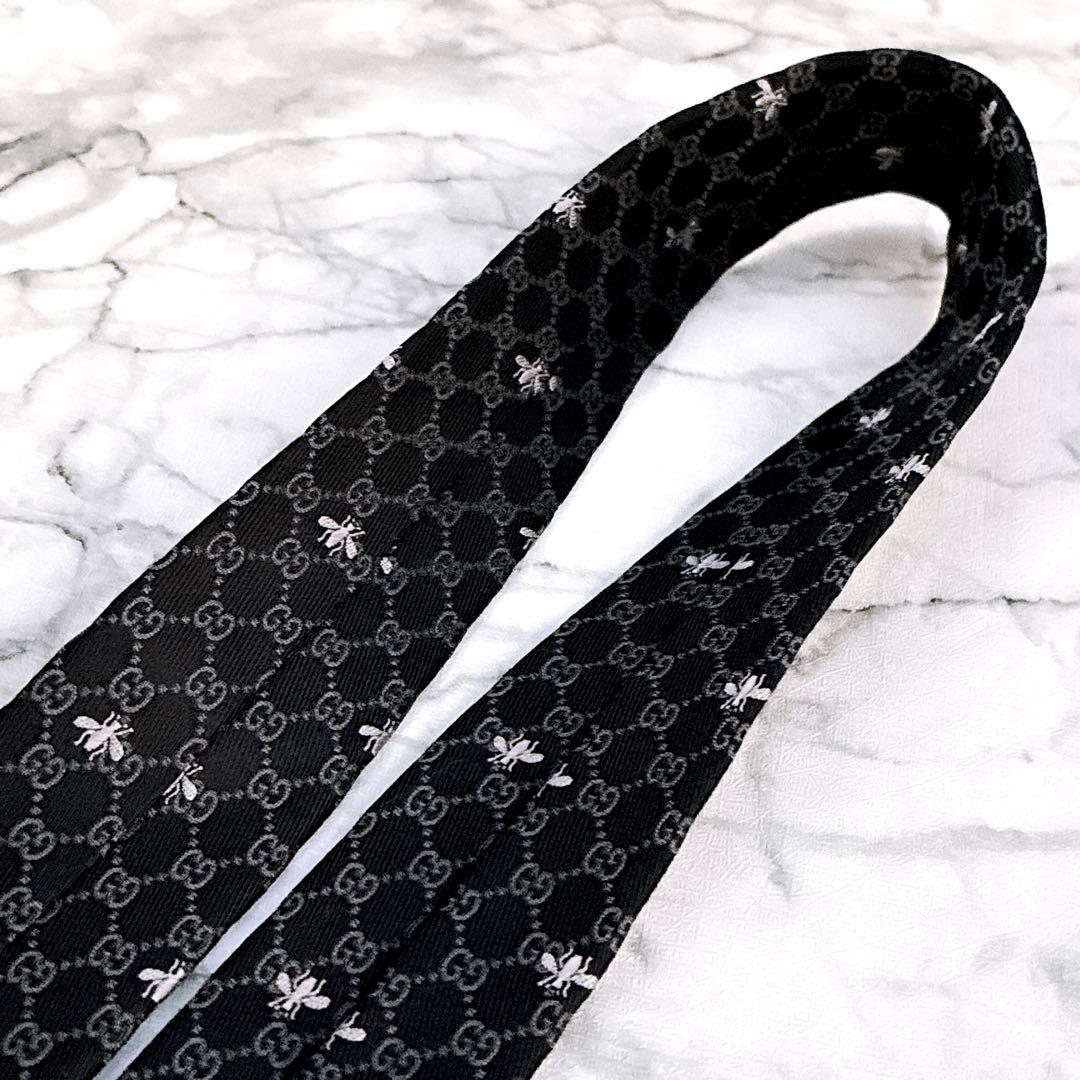 ✨未使用キレイ✨GUCCI 現行　GG柄　蜂　総柄　ブラック　ネクタイ