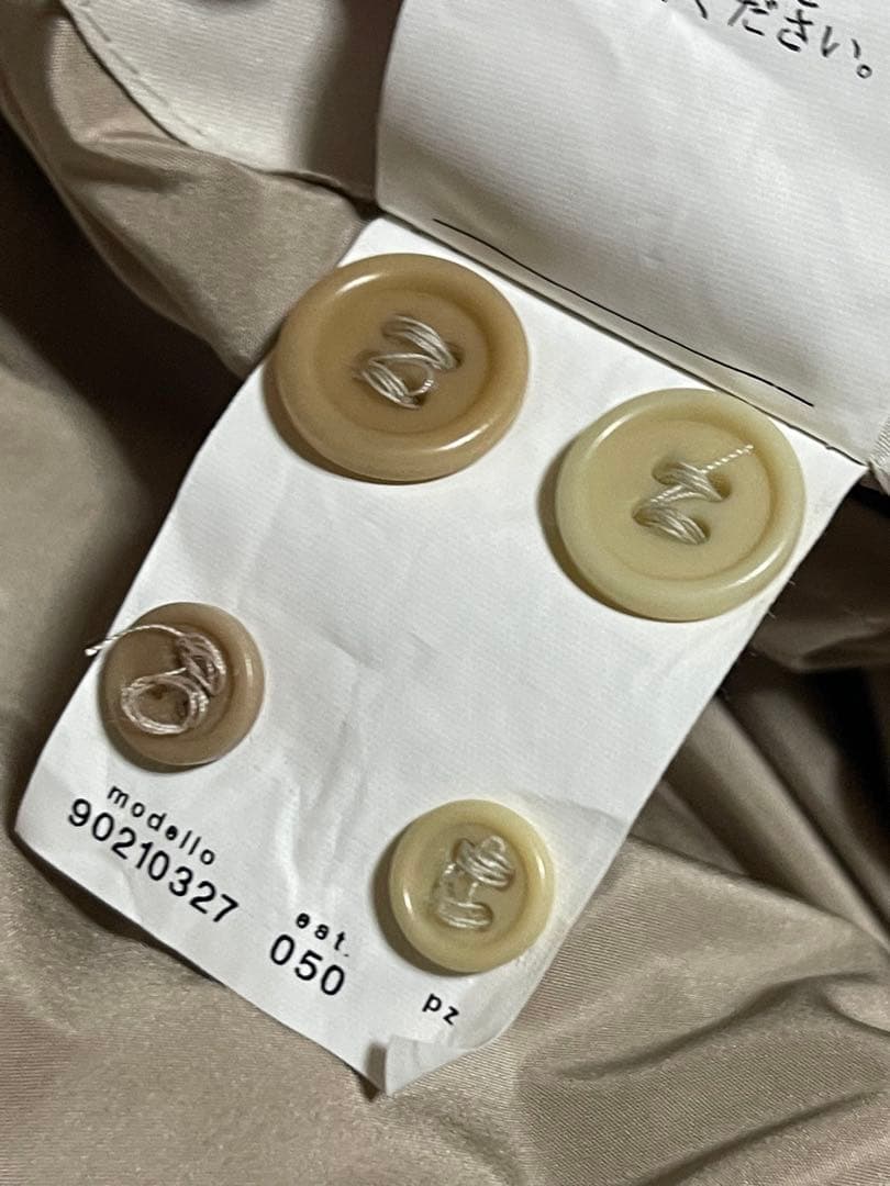 春物　軽量マックスマーラ　リバーシブルコート