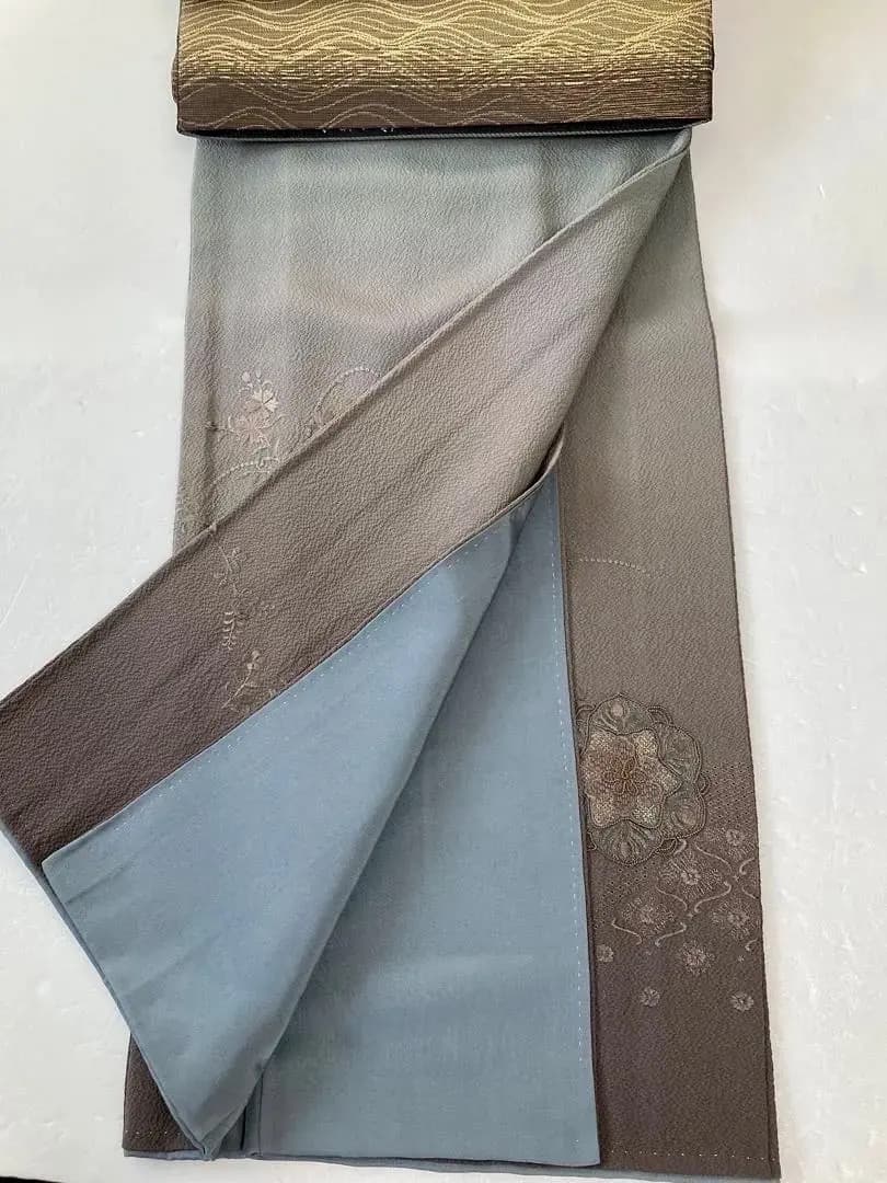 未使用 長期保存品 精緻な汕頭刺繍 上質正絹縮緬 訪問着 秀逸染めグラデーション