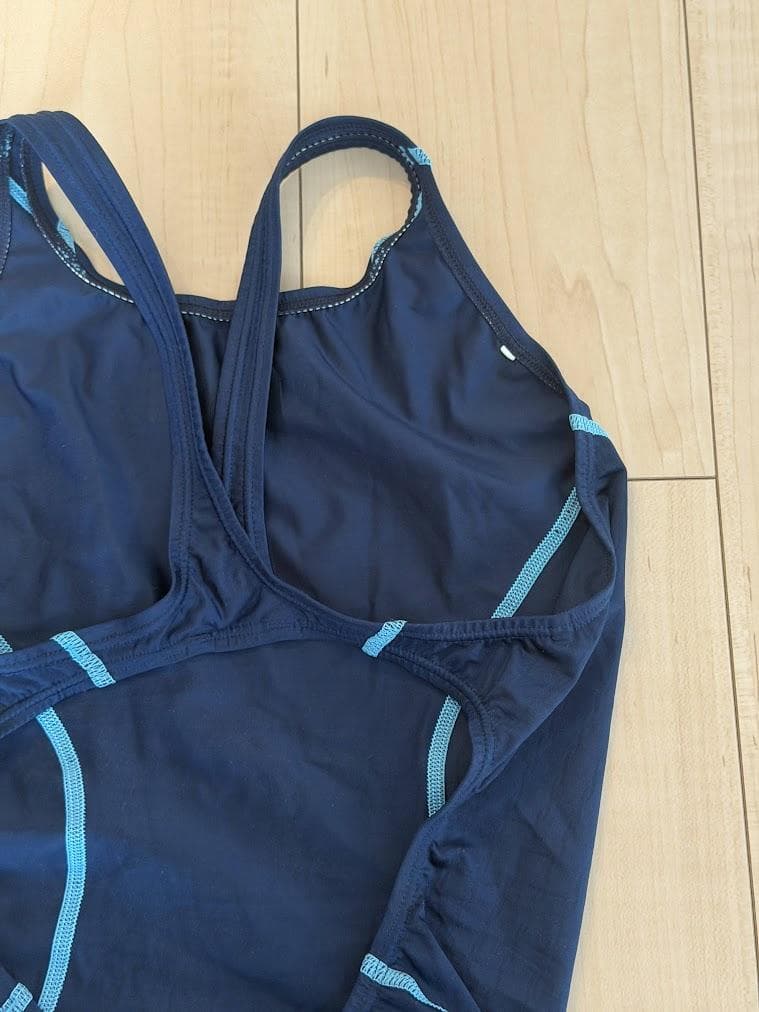 最終値下げ　arena アリーナ 競泳水着 ARN-75W Oサイズ 廃盤品