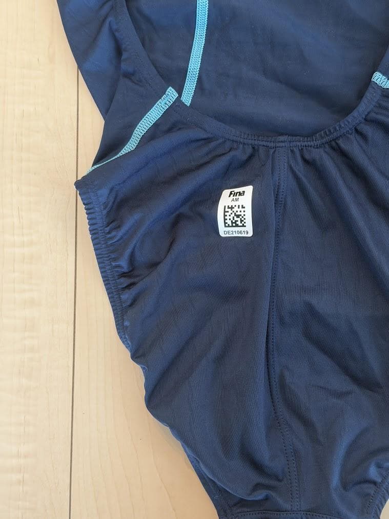 最終値下げ　arena アリーナ 競泳水着 ARN-75W Oサイズ 廃盤品