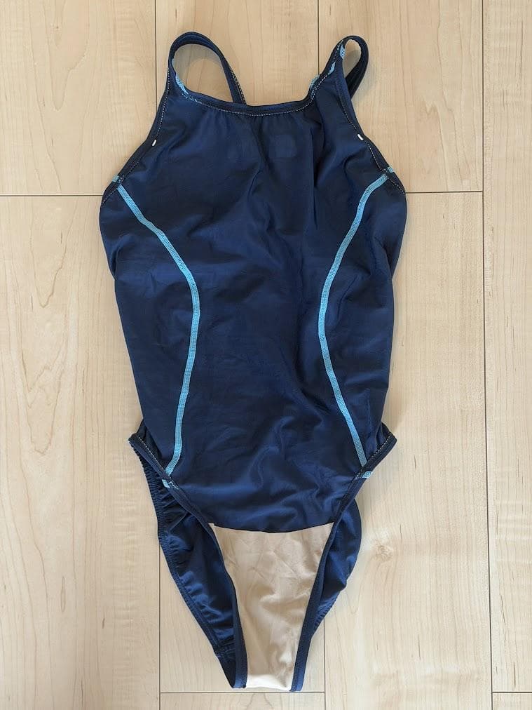 最終値下げ　arena アリーナ 競泳水着 ARN-75W Oサイズ 廃盤品