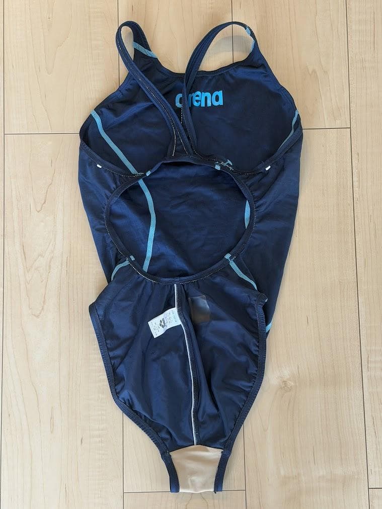 最終値下げ　arena アリーナ 競泳水着 ARN-75W Oサイズ 廃盤品