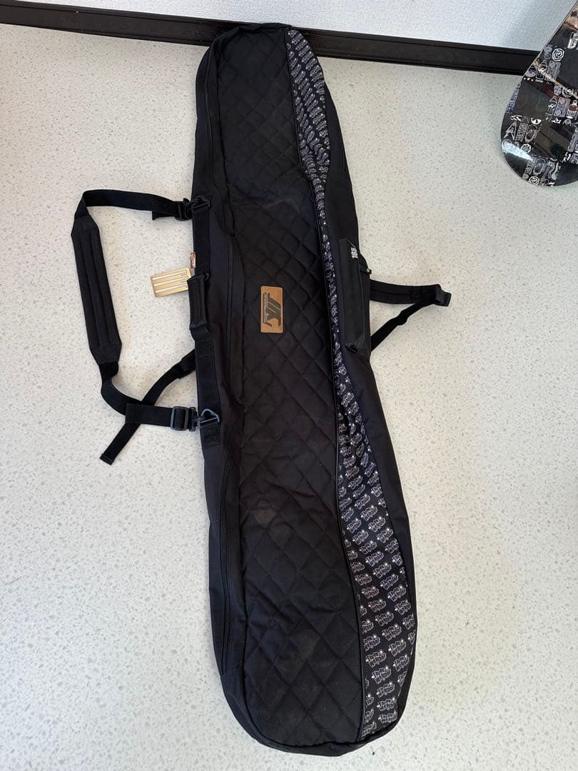 スノーボード 板/ ビンディング / ブーツ / ケース セット 管理No.31