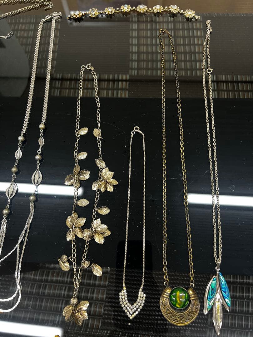 メッキアクセ、パール、水晶、天然石その他　アクセサリーまとめ売り