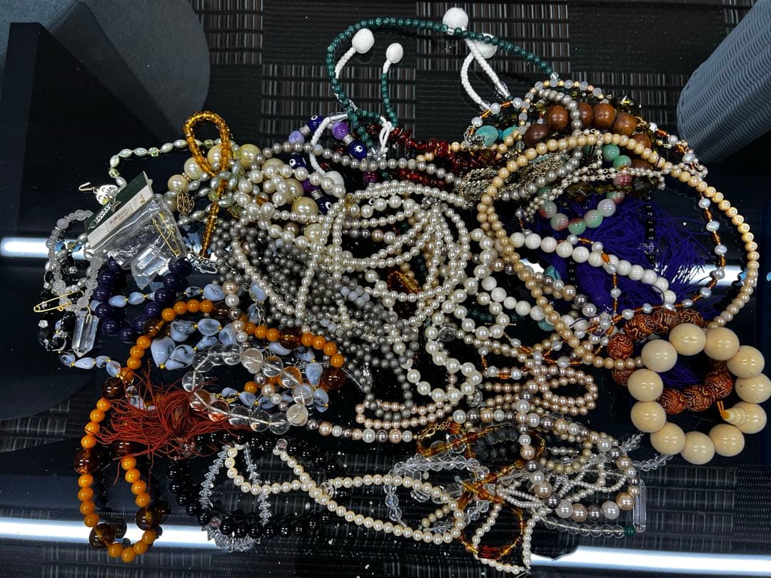 メッキアクセ、パール、水晶、天然石その他　アクセサリーまとめ売り