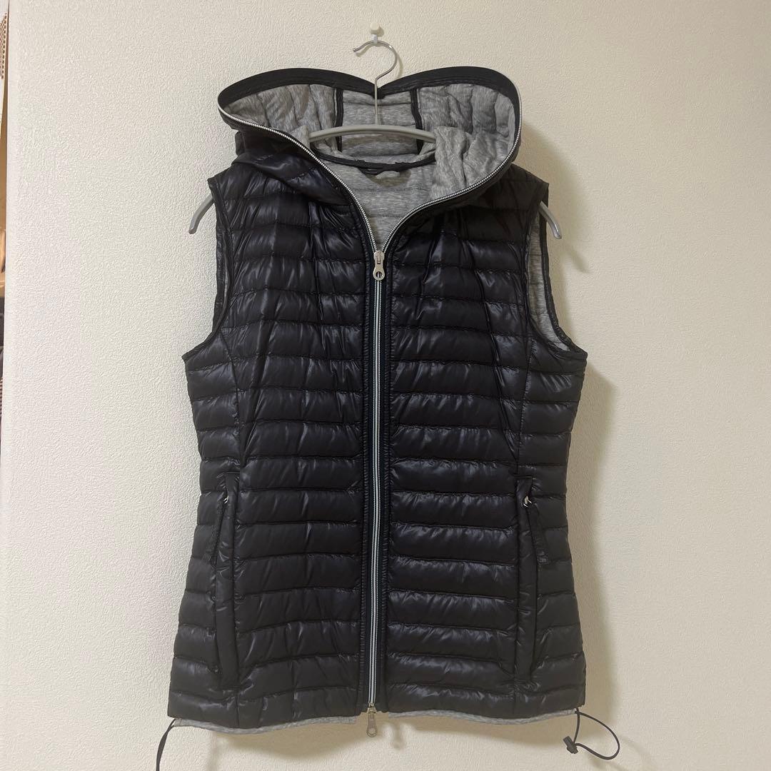 値下げ不可✴︎duvetica ダウンベスト filira 40 ダークグレー