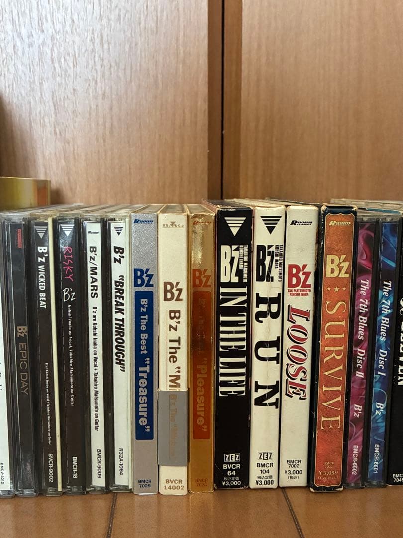 B'z 稲葉浩志　松本孝弘　CDセット合計40枚以上　自宅保管中古品