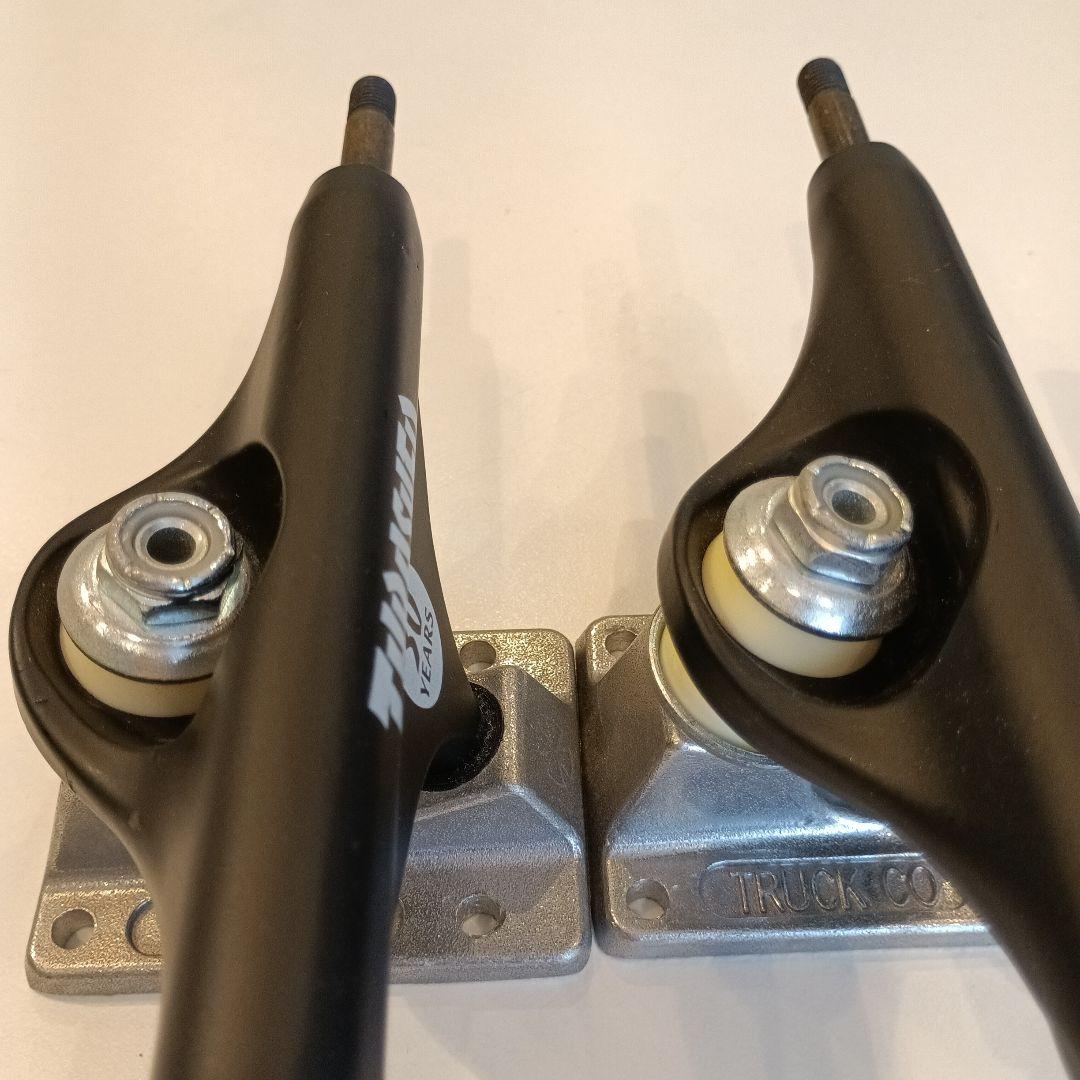 THRASHER 30 YEARS トラック 　INDEPENDENT