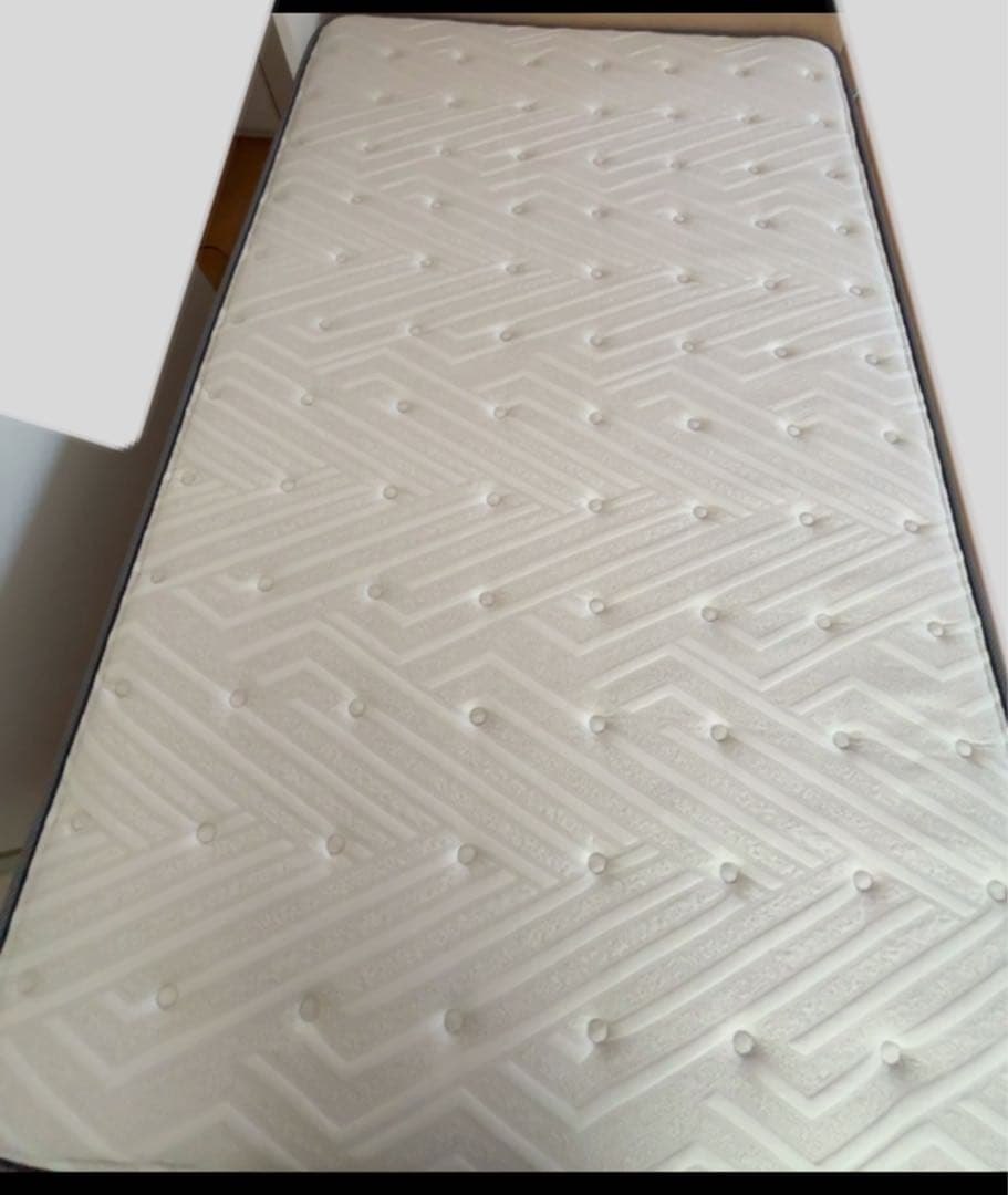 最終価格<ニトリ>セミダブルマットレス(NスリープハードH1-02CR VH)