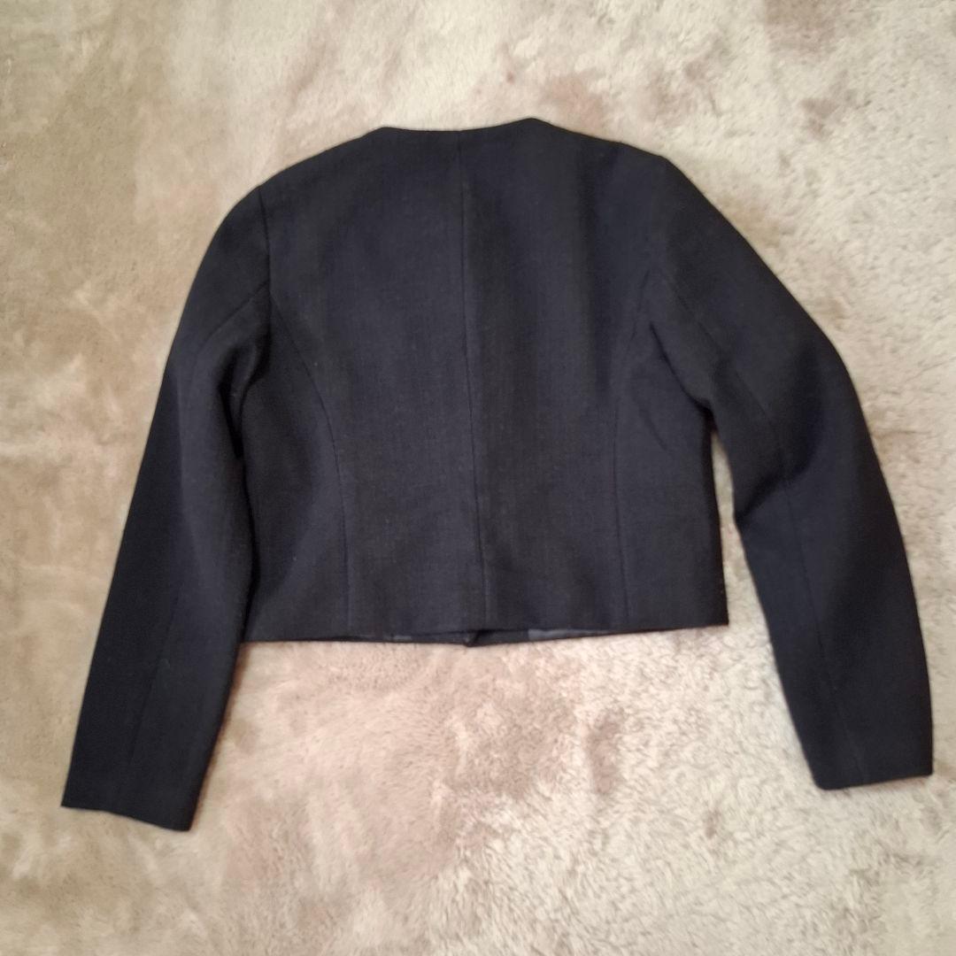 ZARA ノーカラージャケット S 黒　金ボタン