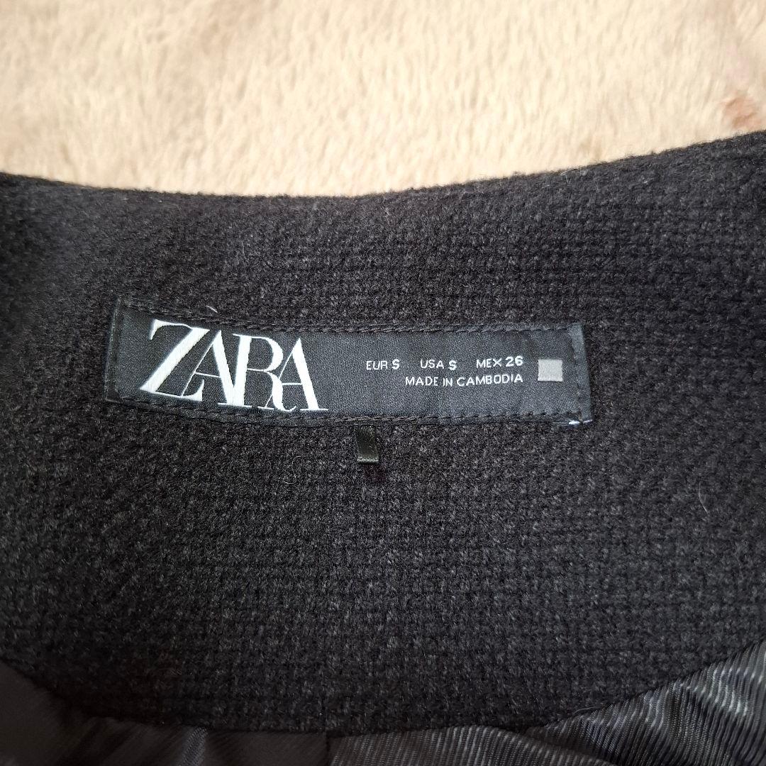 ZARA ノーカラージャケット S 黒　金ボタン