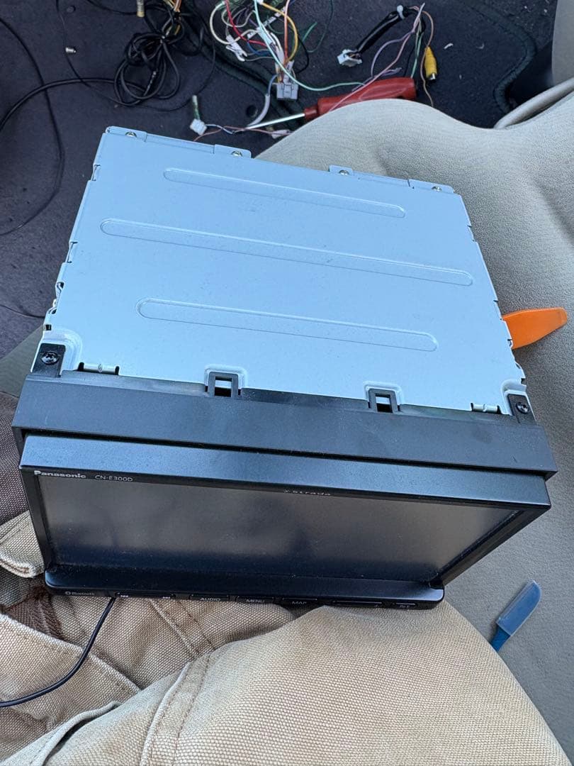 < ETC付き‼️>Panasonic Strada CN-E300D カーナビ