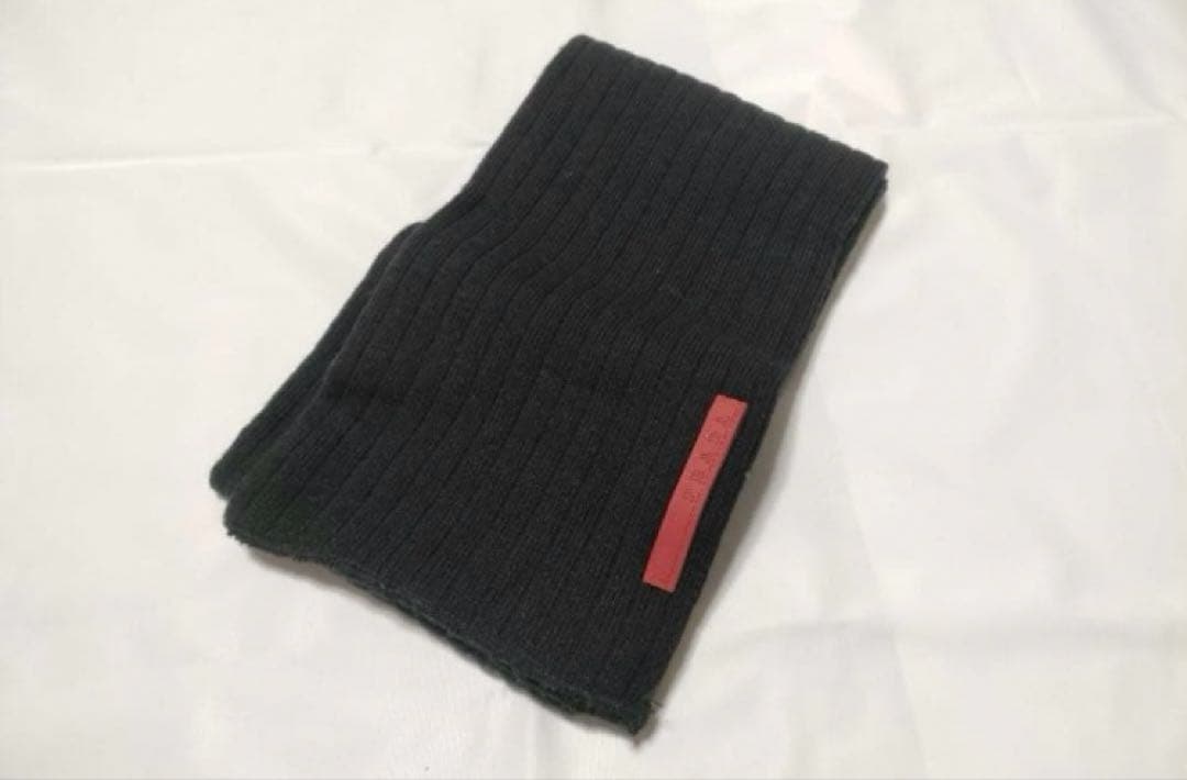 美品 PRADA プラダ スポーツ マフラー ブラック