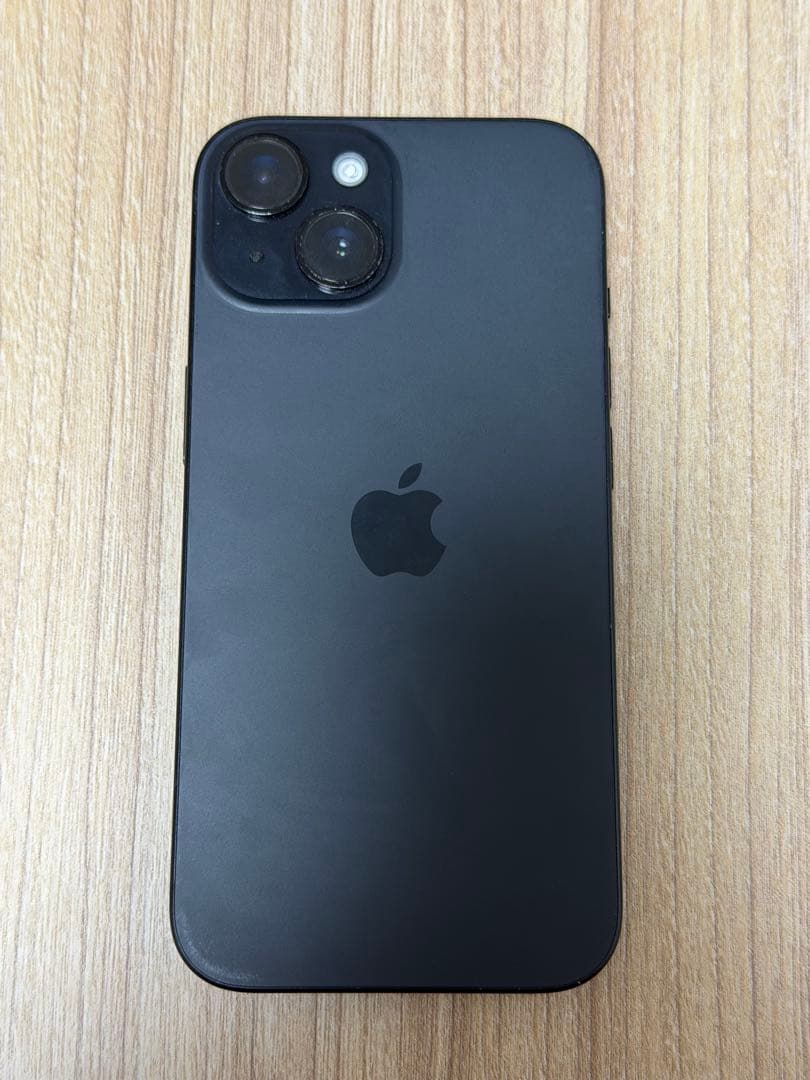 iPhone15 ブラック　本体
