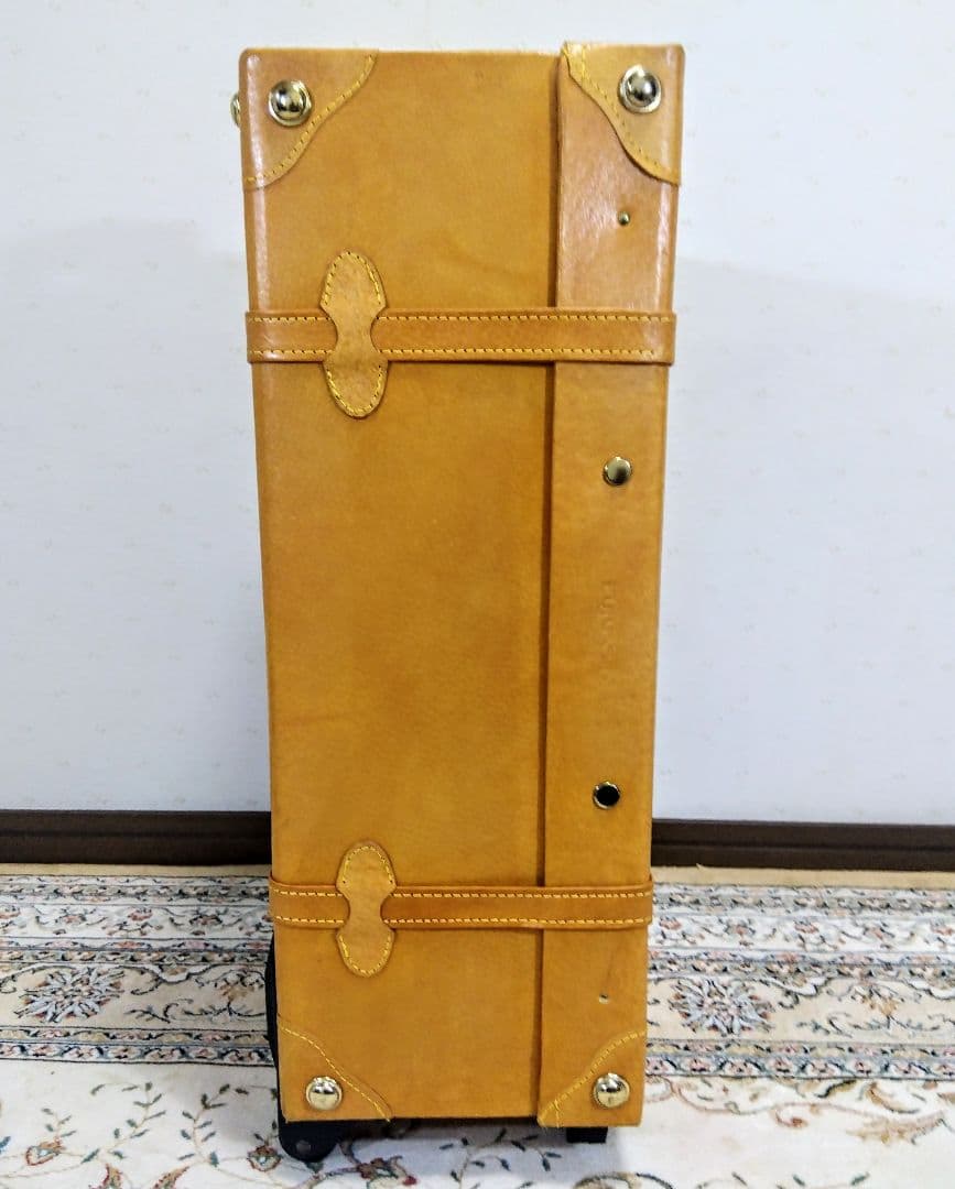 ユーラシアトランク【EURASIA siffler】シフレキャリーケース