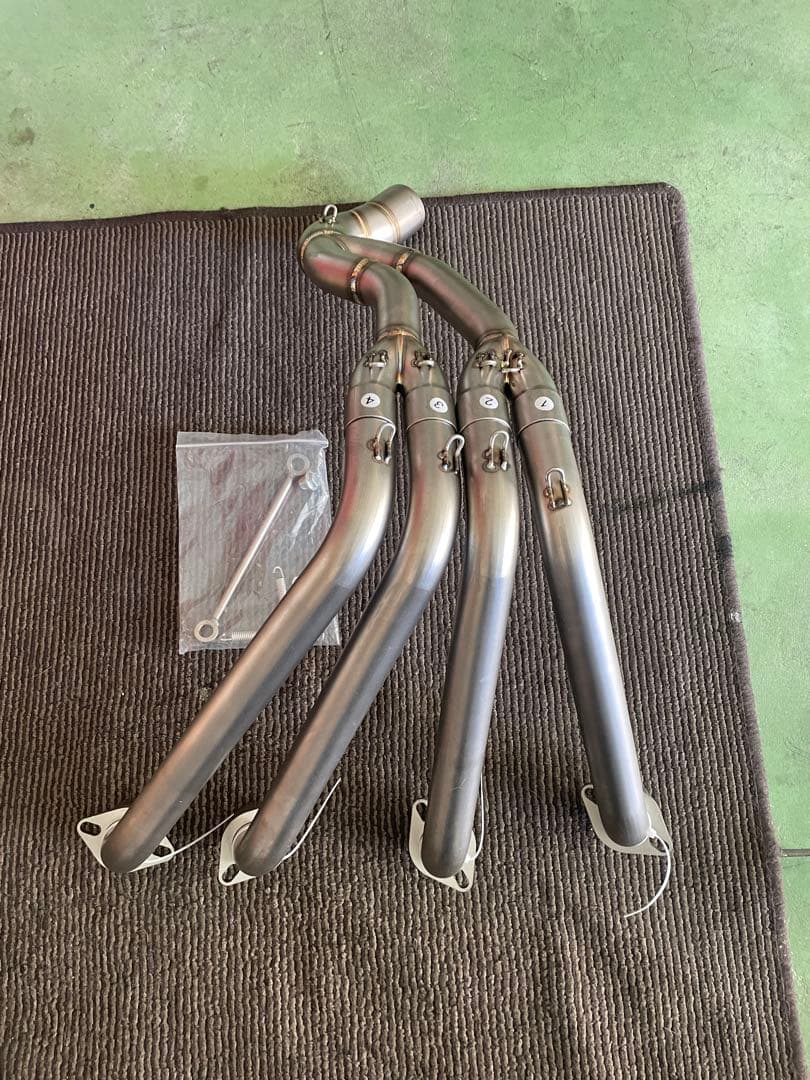 CB650R 2023 muffler 未使用