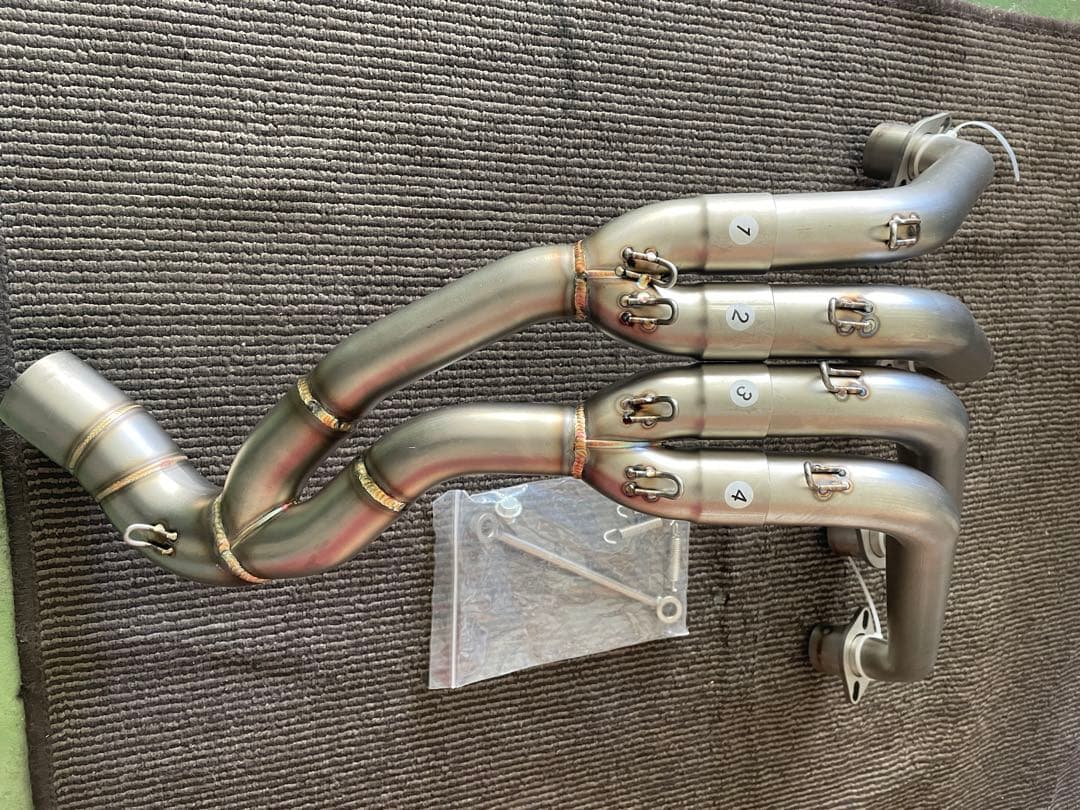 CB650R 2023 muffler 未使用