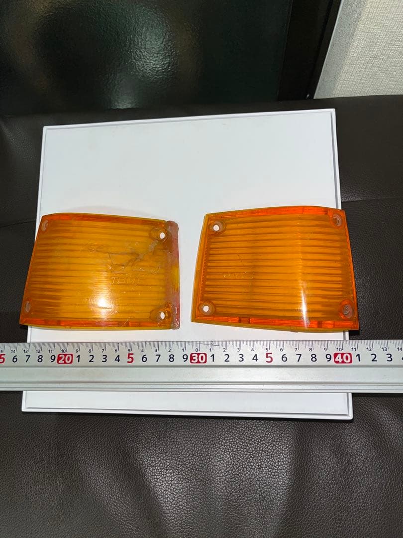 旧車　セリカ　RA25？　ウインカーレンズ2個セット