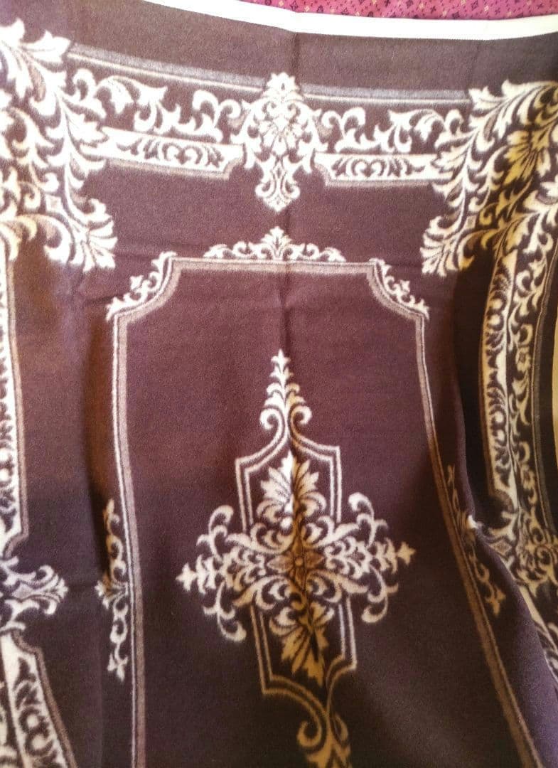 西川　カシミヤ　純毛エクセレントウール毛布　新毛　ダマスク柄　日本製　検品済